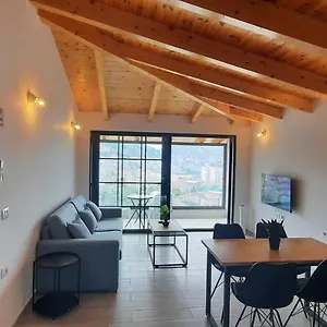 Arta , Sarandë Albania