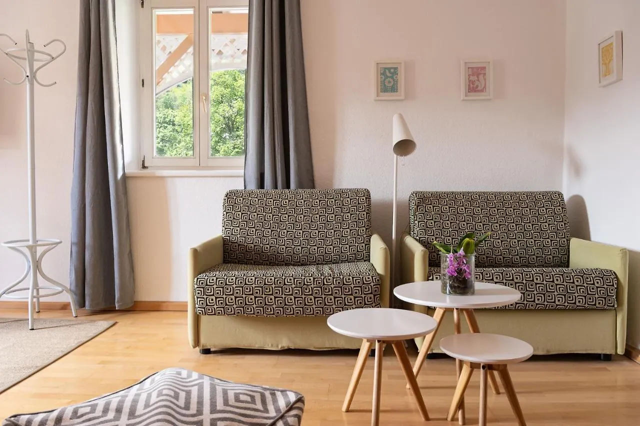 Apartment Absteige Innsbruck- Zentrale Ferienapartments