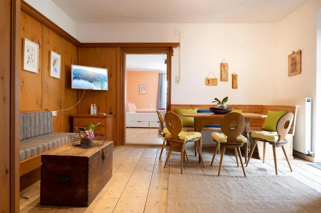 Absteige Innsbruck- Zentrale Ferienapartments 0*, Innsbruck